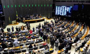 Congresso mais à direita ameaça governabilidade de Lula, e Senado se torna principal desafio